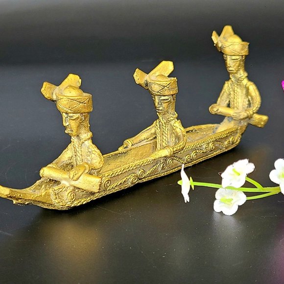 Antique/ Vintage - 6.5